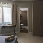 Salus Apartment Victoria