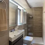 Salus Apartment Victoria