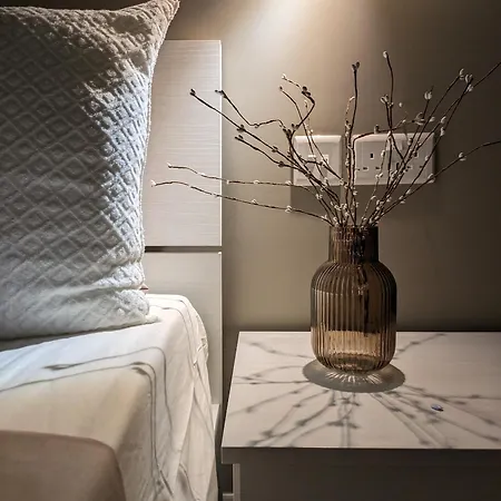 Salus ビクトリア