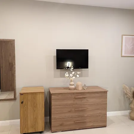 Salus * 维多利亚