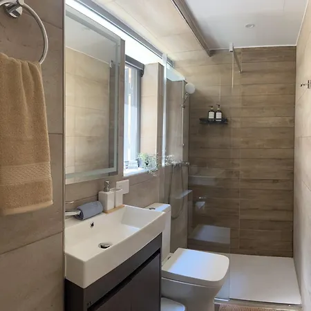 Salus アパート ビクトリア