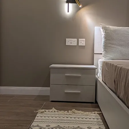 Salus 公寓 维多利亚