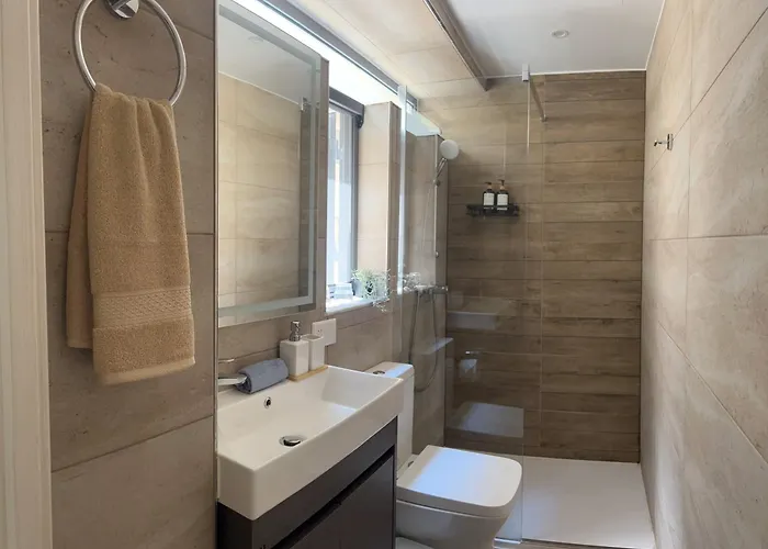 Salus Apartment Victoria